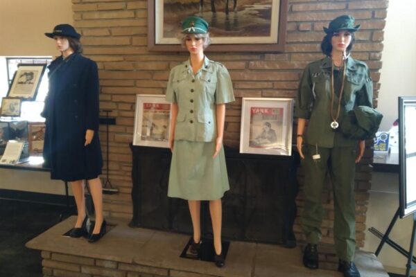 women veteran uniforms